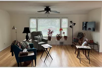 16 Kaveney St, Chicopee, MA 01020 - Photo 16