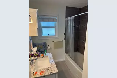16 Kaveney St, Chicopee, MA 01020 - Photo 20