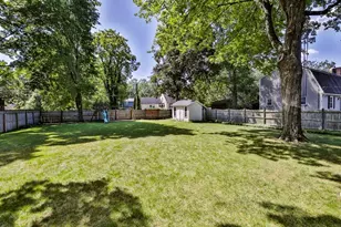 381 Willow St, Mansfield, MA 02048 - Photo 30