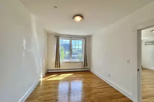 432 Norfolk St, Somerville, MA 02143 - Photo 8