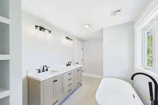 2 Wildberry Way, Westport, MA 02790 - Photo 12