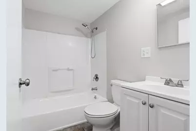 23 Frank St #6, Dracut, MA 01826 - Photo 10