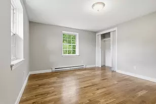 23 Frank St, Dracut, MA 01826 - Photo 12
