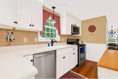 290 Grove St, Norwell, MA 02061 - Photo 8