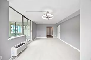 101 Mulberry St, Springfield, MA 01105 - Photo 2