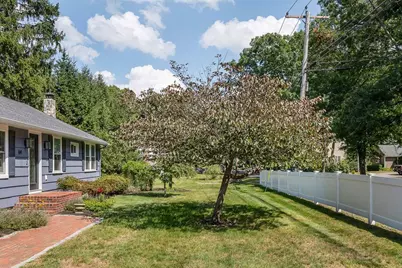 64 Chestnut St, Foxboro, MA 02035 - Photo 2