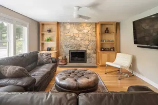 64 Chestnut St, Foxboro, MA 02035 - Photo 10