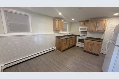 258 State St, Hanson, MA 02341 - Photo 14