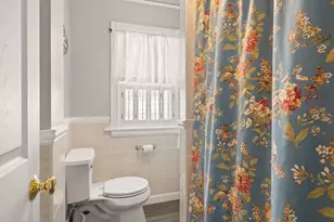8 Palmer Ave, Saugus, MA 01906 - Photo 26