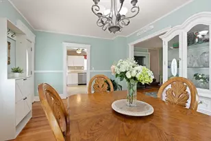 8 Palmer Ave, Saugus, MA 01906 - Photo 16