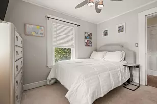 8 Palmer Ave, Saugus, MA 01906 - Photo 24