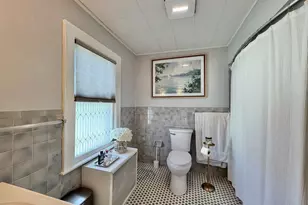 6 Mortimer St, Springfield, MA 01109 - Photo 12