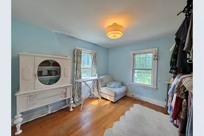 6 Mortimer St, Springfield, MA 01109 - Photo 10