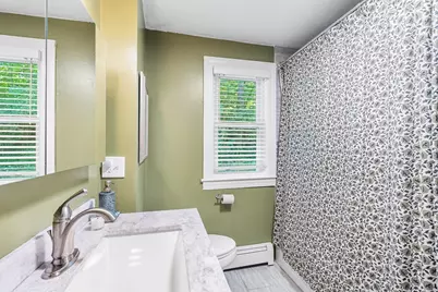 15 S Flagg St, Worcester, MA 01602 - Photo 24