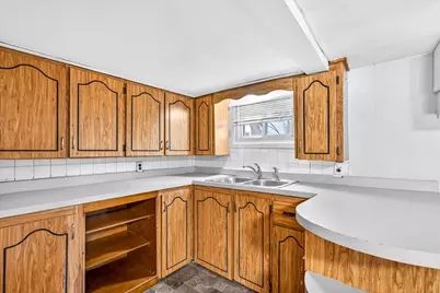 40 Moran St, Gardner, MA 01440 - Photo 6
