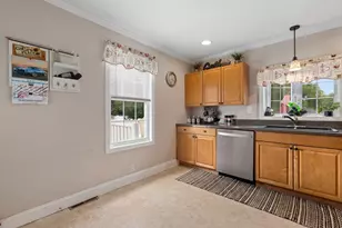 114 Cogswell St, Haverhill, MA 01832 - Photo 10