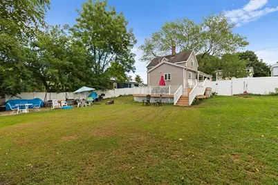 114 Cogswell St, Haverhill, MA 01832 - Photo 18