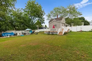 114 Cogswell St, Haverhill, MA 01832 - Photo 18