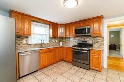 52 Chisholm Rd, Weymouth, MA 02190 - Photo 6