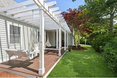 57 McKenna Ridge Dr, Falmouth, MA 02536 - Photo 4