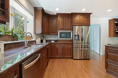 57 McKenna Ridge Dr, Falmouth, MA 02536 - Photo 12