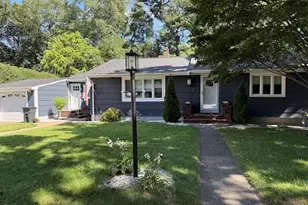 20 Viking Rd, Saugus, MA 01906 - Photo 1