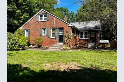 10 Chestnut Street, Hatfield, MA 01038 - Photo 2