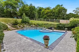 50 Pond St, Easton, MA 02356 - Photo 36