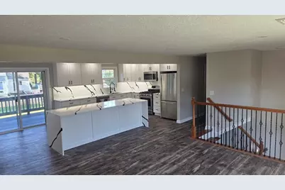 128 Evergreen Dr, Swansea, MA 02777 - Photo 34