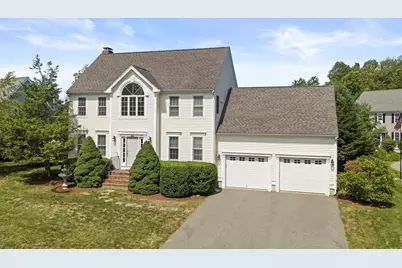 14 Orchard Ln, Abington, MA 02351 - Photo 2