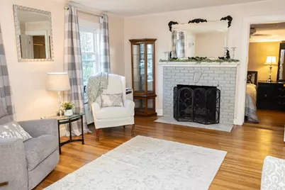 204 Beech Ave, Melrose, MA 02176 - Photo 12