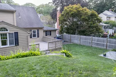 204 Beech Ave, Melrose, MA 02176 - Photo 6