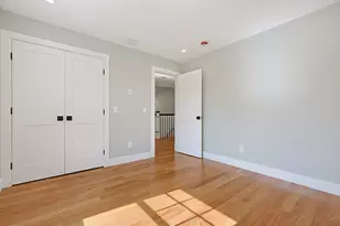 35 Poquanticut Ave, Easton, MA 02356 - Photo 18
