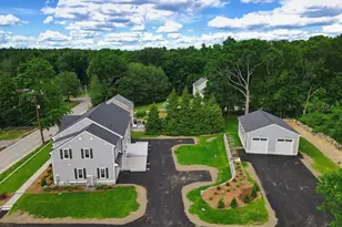 35 Poquanticut Ave, Easton, MA 02356 - Photo 6