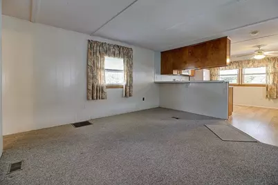 38 Colvin St, Attleboro, MA 02703 - Photo 6