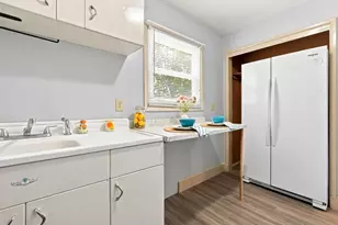 2228 Acushnet Ave, New Bedford, MA 02745 - Photo 14