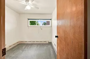 2228 Acushnet Ave, New Bedford, MA 02745 - Photo 16