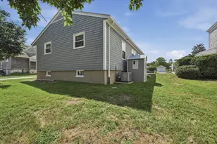 2228 Acushnet Ave, New Bedford, MA 02745 - Photo 38