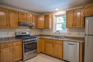 21 Debra Ln, Framingham, MA 01701 - Photo 8