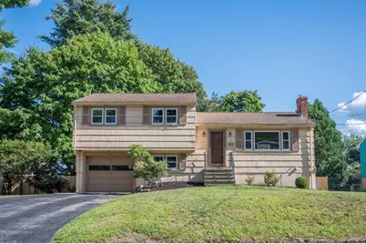 21 Debra Ln, Framingham, MA 01701 - Photo 1