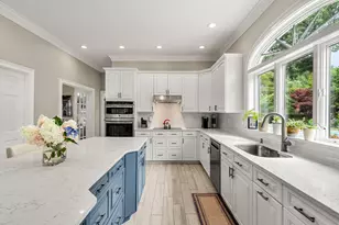 9 Anna Dr, Danvers, MA 01923 - Photo 16