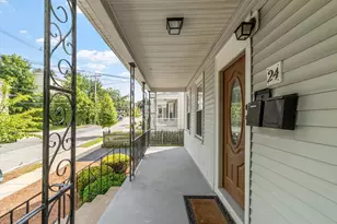 24-26 Baker St, Belmont, MA 02478 - Photo 4