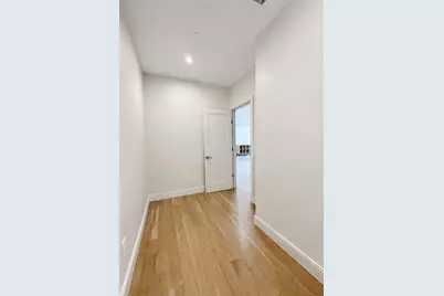 85 Myrtle St #107, Quincy, MA 02171 - Photo 6