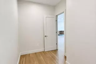 85 Myrtle St, Quincy, MA 02171 - Photo 6