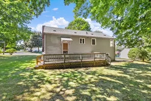 8 Wheeler Rd, Westborough, MA 01581 - Photo 32