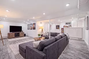 61 Elm St, Milton, MA 02186 - Photo 28
