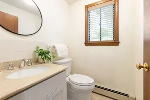 58 Albemarle Rd, Waltham, MA 02452 - Photo 10