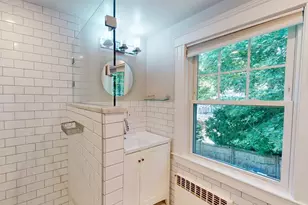 60 Denton Rd, Wellesley, MA 02482 - Photo 8