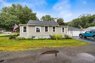 38 Lynnbrook Ave, Taunton, MA 02780 - Photo 22