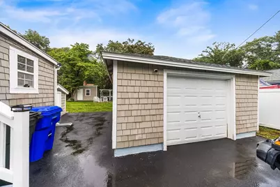 38 Lynnbrook Ave, Taunton, MA 02780 - Photo 20